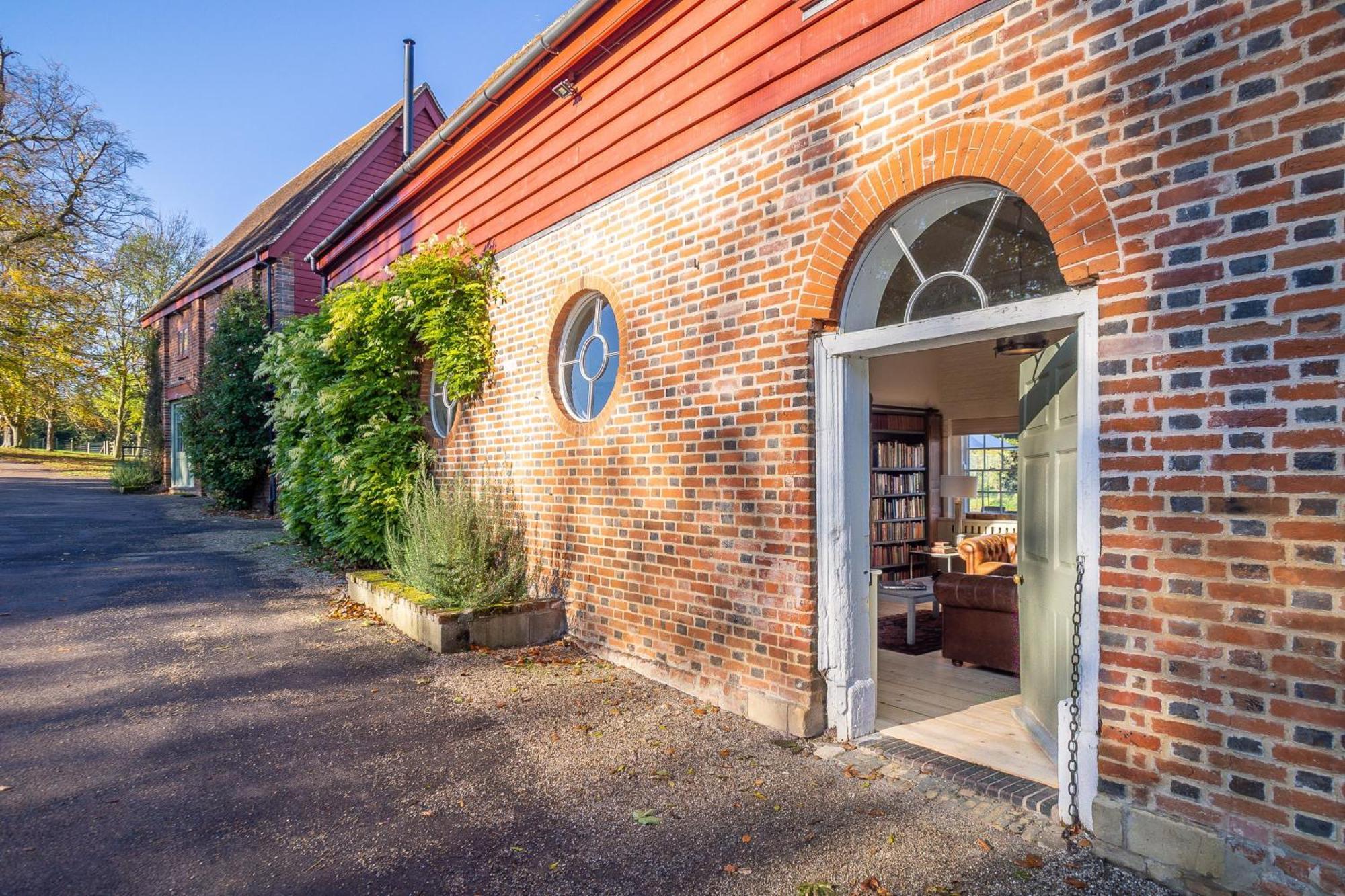 Belchamp Hall Stables Belchamp Otten Экстерьер фото