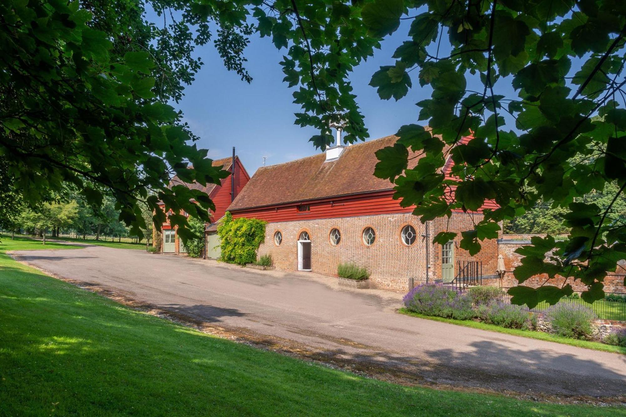 Belchamp Hall Stables Belchamp Otten Экстерьер фото